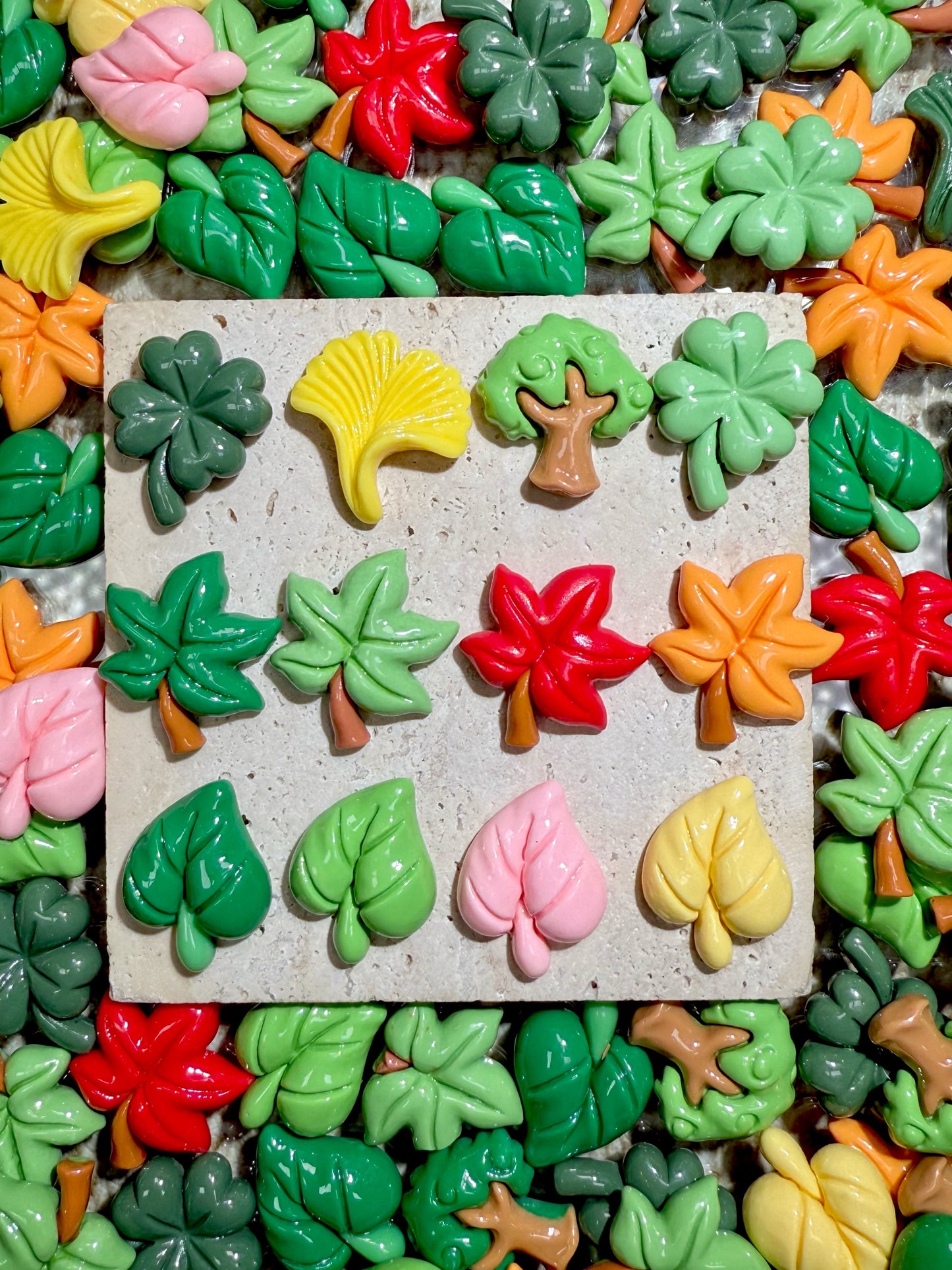 【Quatre saisons】Mélange de feuilles de résine colorées, épingle à cheveux/coques de téléphone DIY