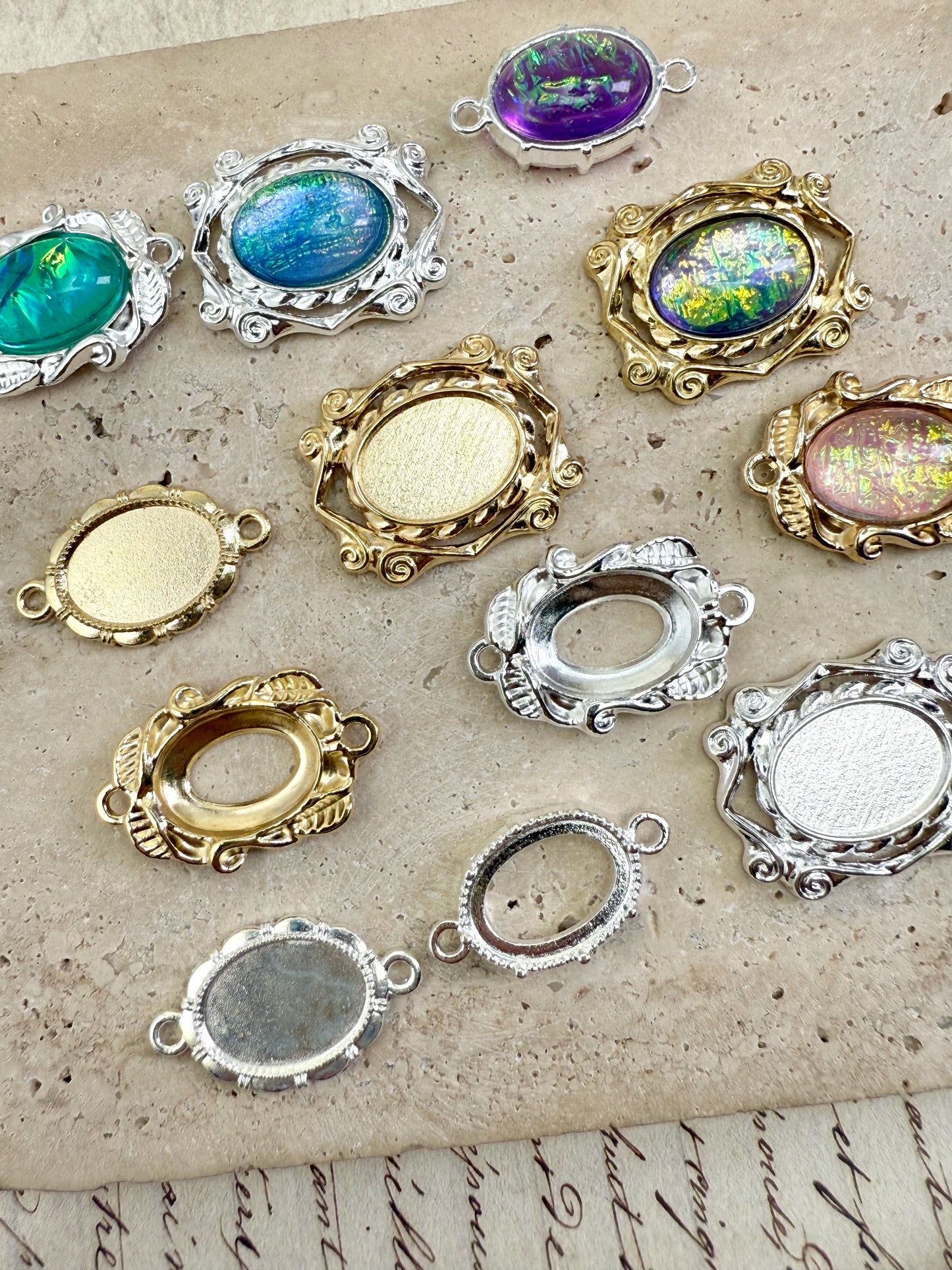 【Flash Box】flashy oval resin charm 10*14mm flat back