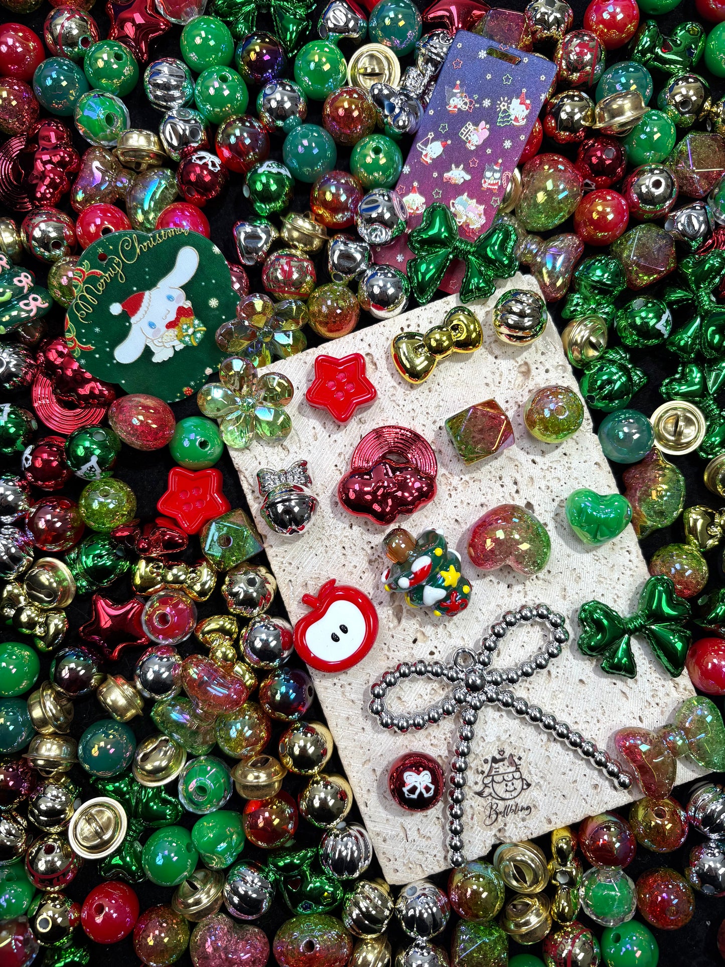 【Christmas Time】20% off acrylics beads