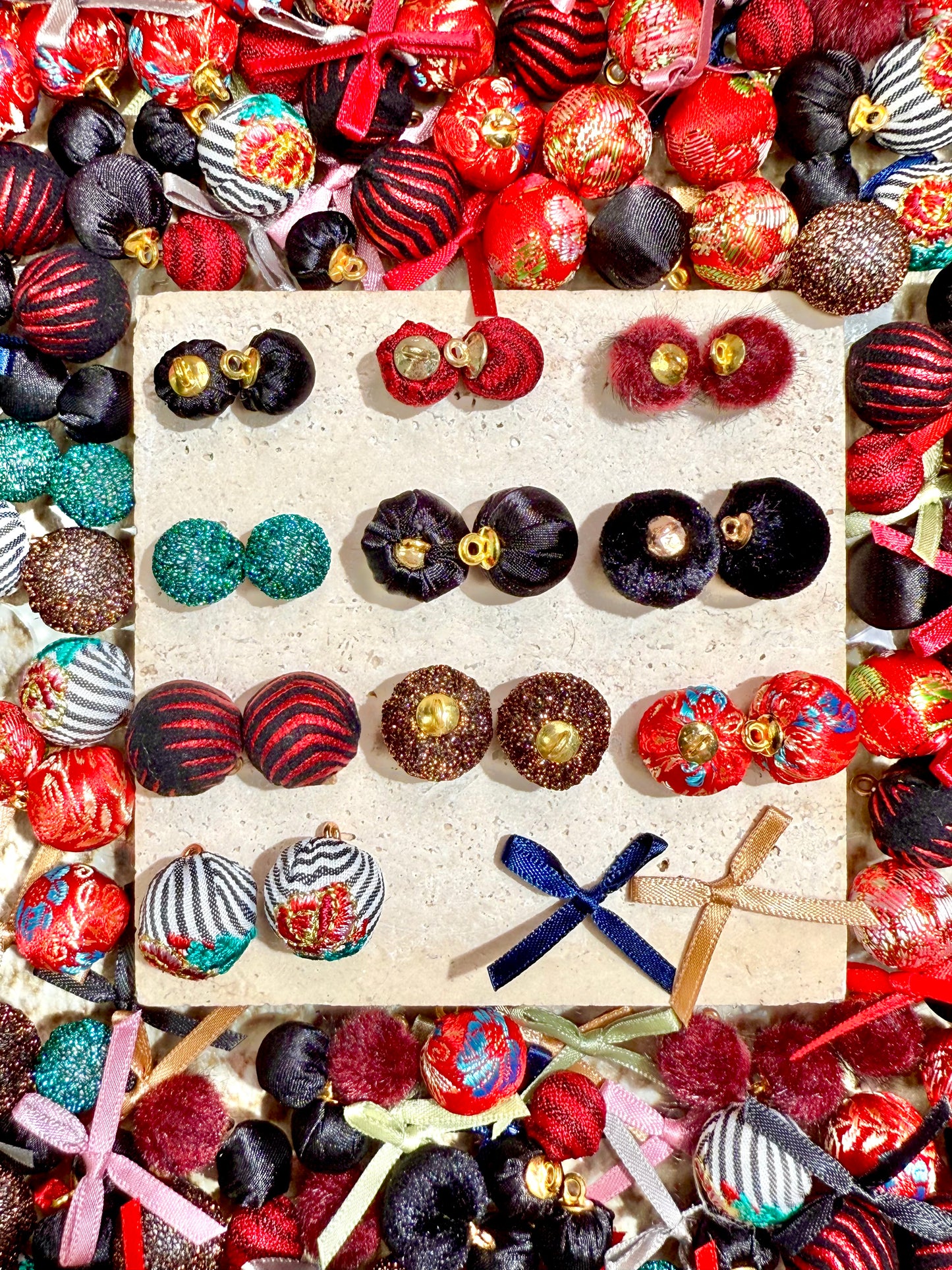 【Pom Pom Mix】11mm-16mm fabric beads mixes
