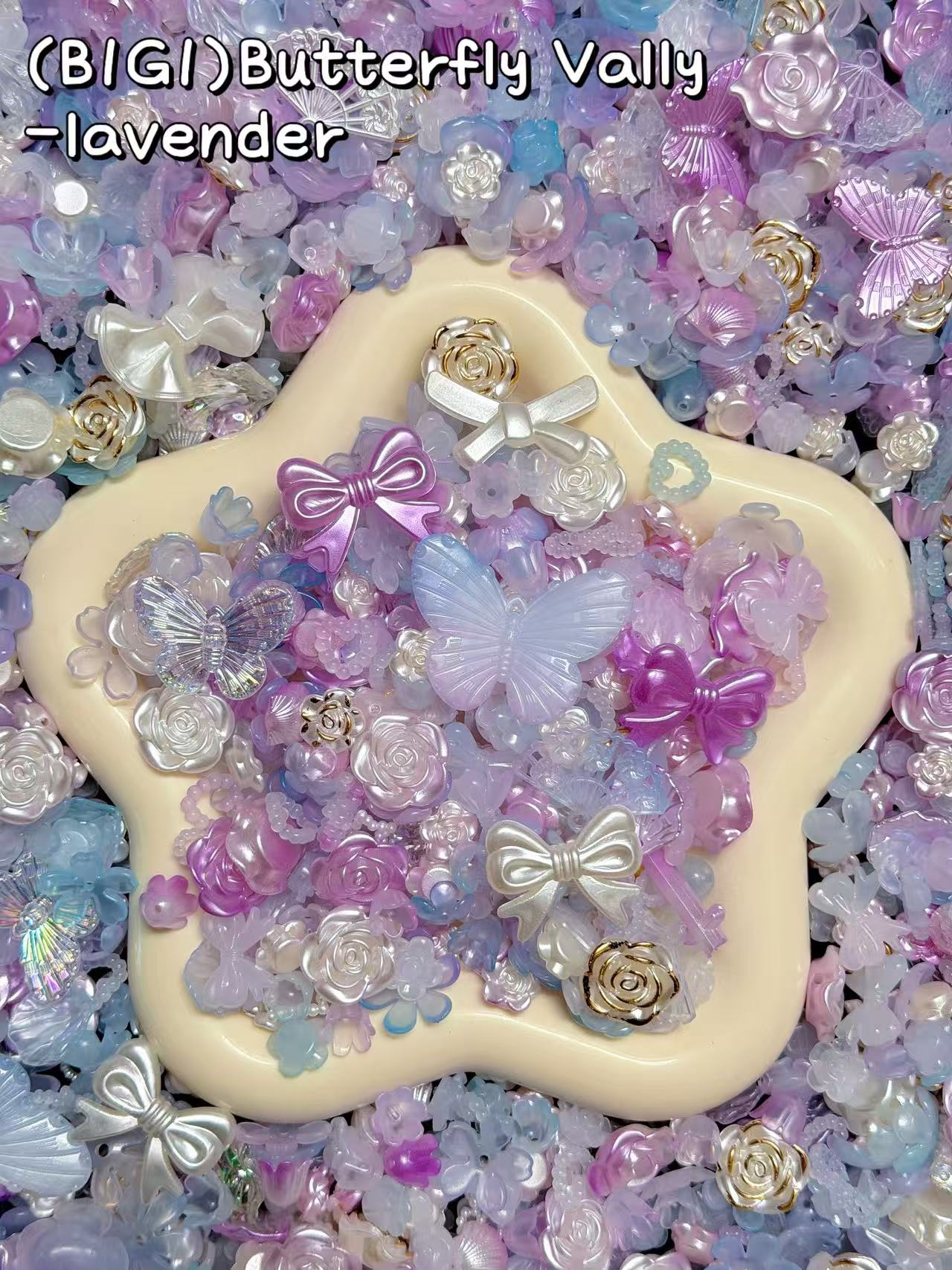 【Butterfly Valley】B1G1 VENTE, Breloques florales percées, étui de téléphone/porte-clés/bijoux en acrylique
