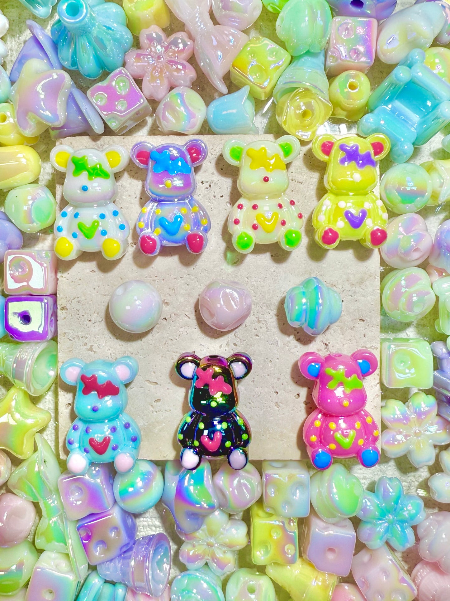 【Foire d'été】Perles acycliques lumineuses crémeuses : canapé, ours, cœur, nœuds papillon, fromage