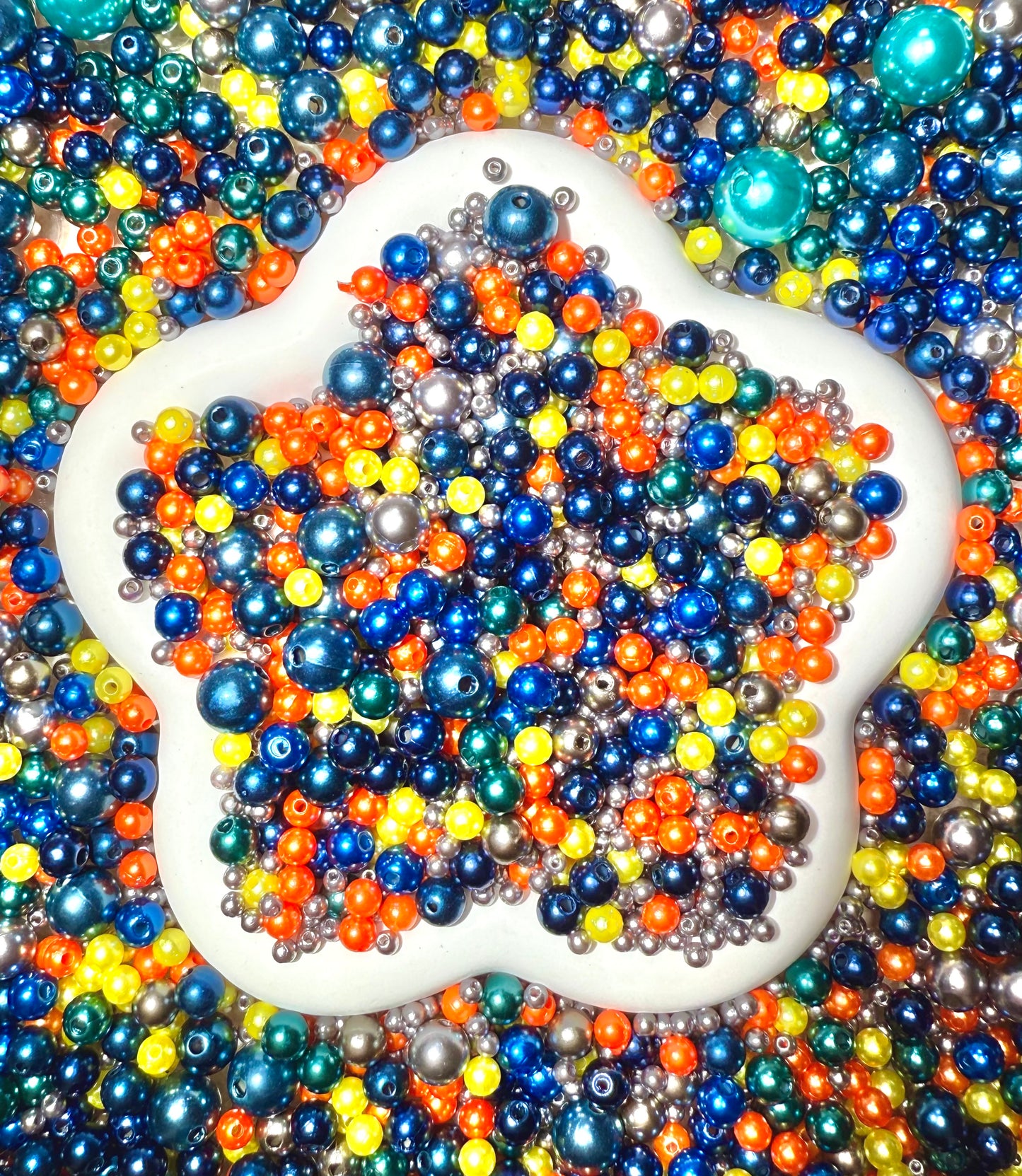 【Bubble Valley】B1G1 SALE, Drilled pearls, phonecases/keychain/jewelery acrylics