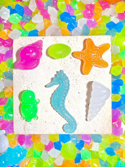 A001.NEW【Lumi Marine】Luminous acrylics charms mix display: seahorse/turtle/starfish/shell/ice