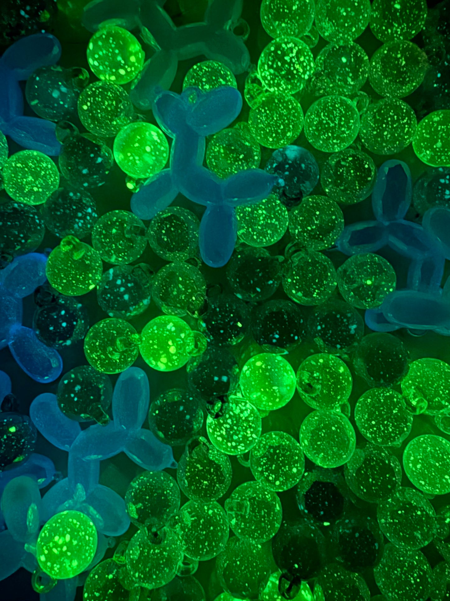 【Foire d'été】Perles acycliques lumineuses crémeuses : canapé, ours, cœur, nœuds papillon, fromage