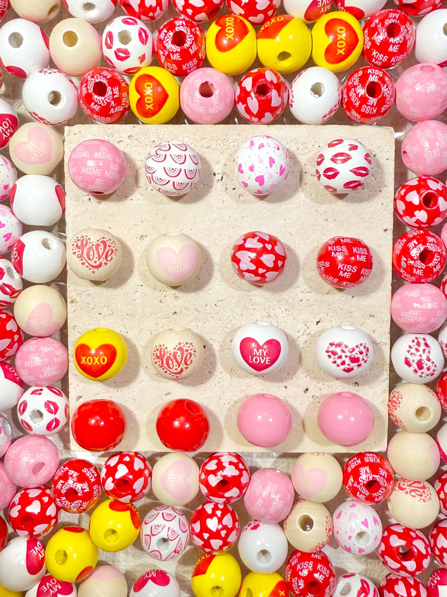 【Mardi Gras】Perles en bois de 16 mm, stylos/porte-clés/bracelets/couronnes à faire soi-même