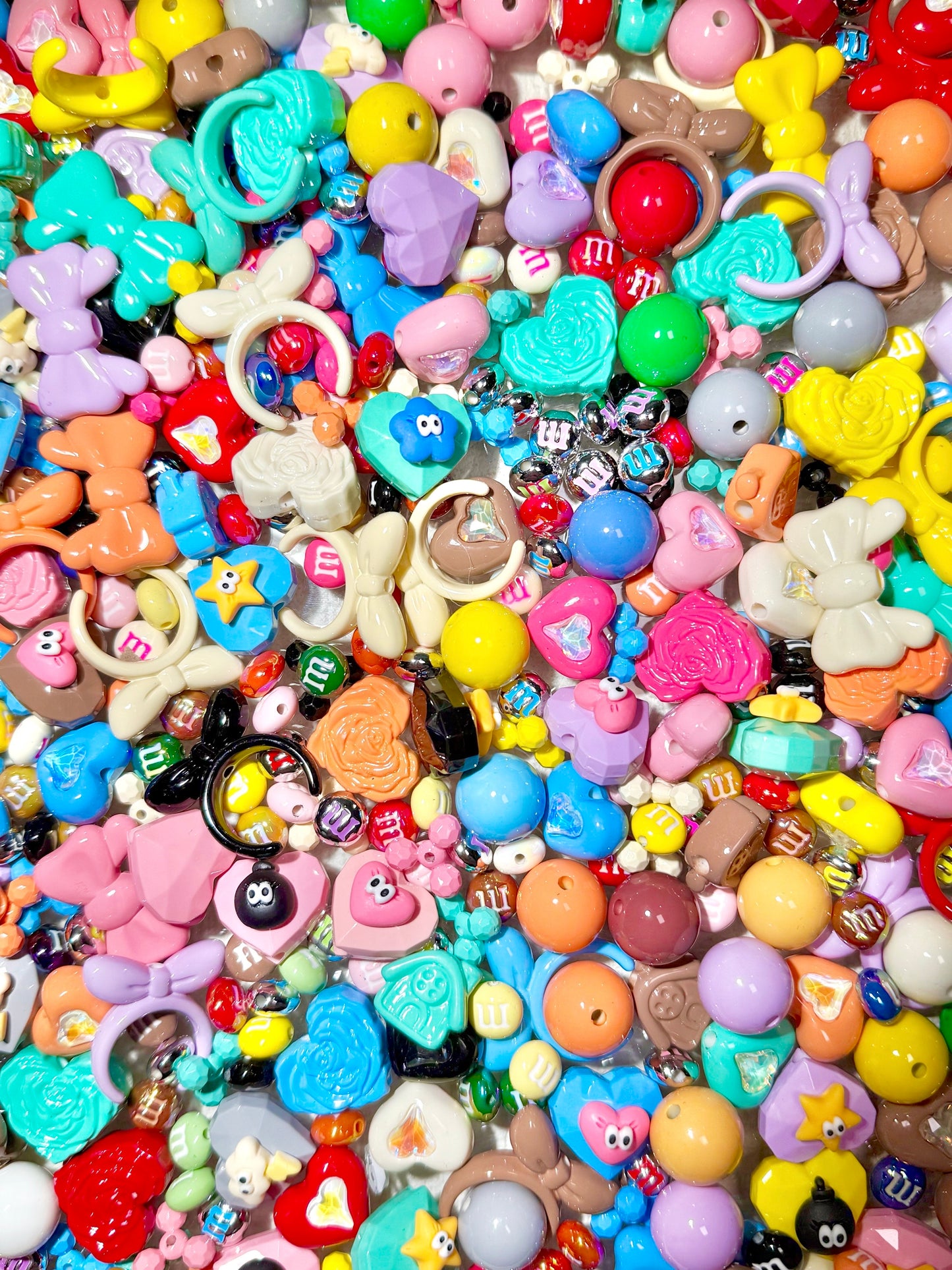【Cartoon Town】cute acrylics beads mix, 16mm (making wreath, keychain, pens etc）