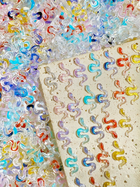 【Serpent sifflant】Pour l'année du serpent, résine serpent/cygne/papillon, fournitures pour nail art/artisanat