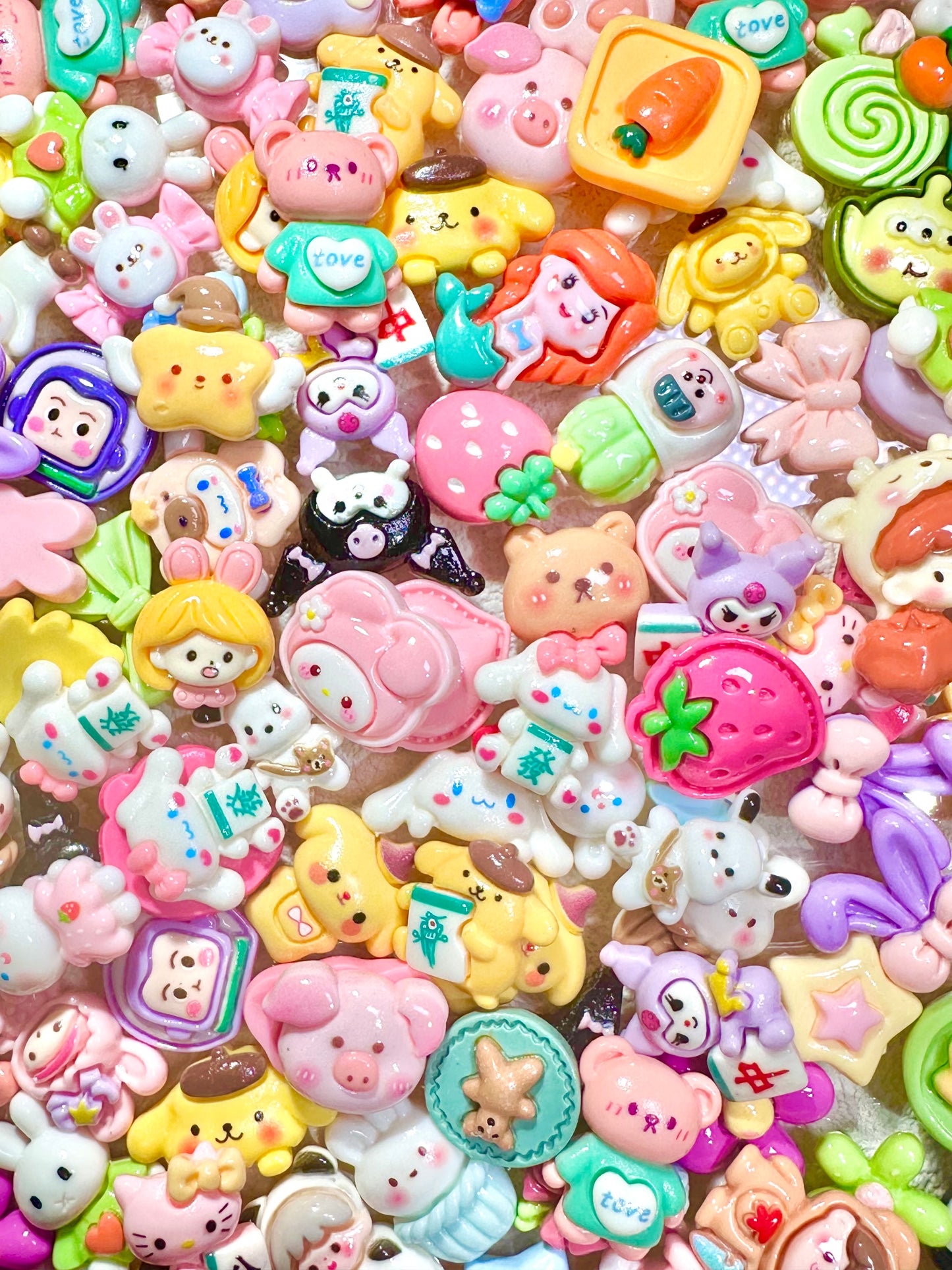 【Lovely Charms 4.0】sanrio&foodie colorful resin mix, hairpin/phonecases diy, display