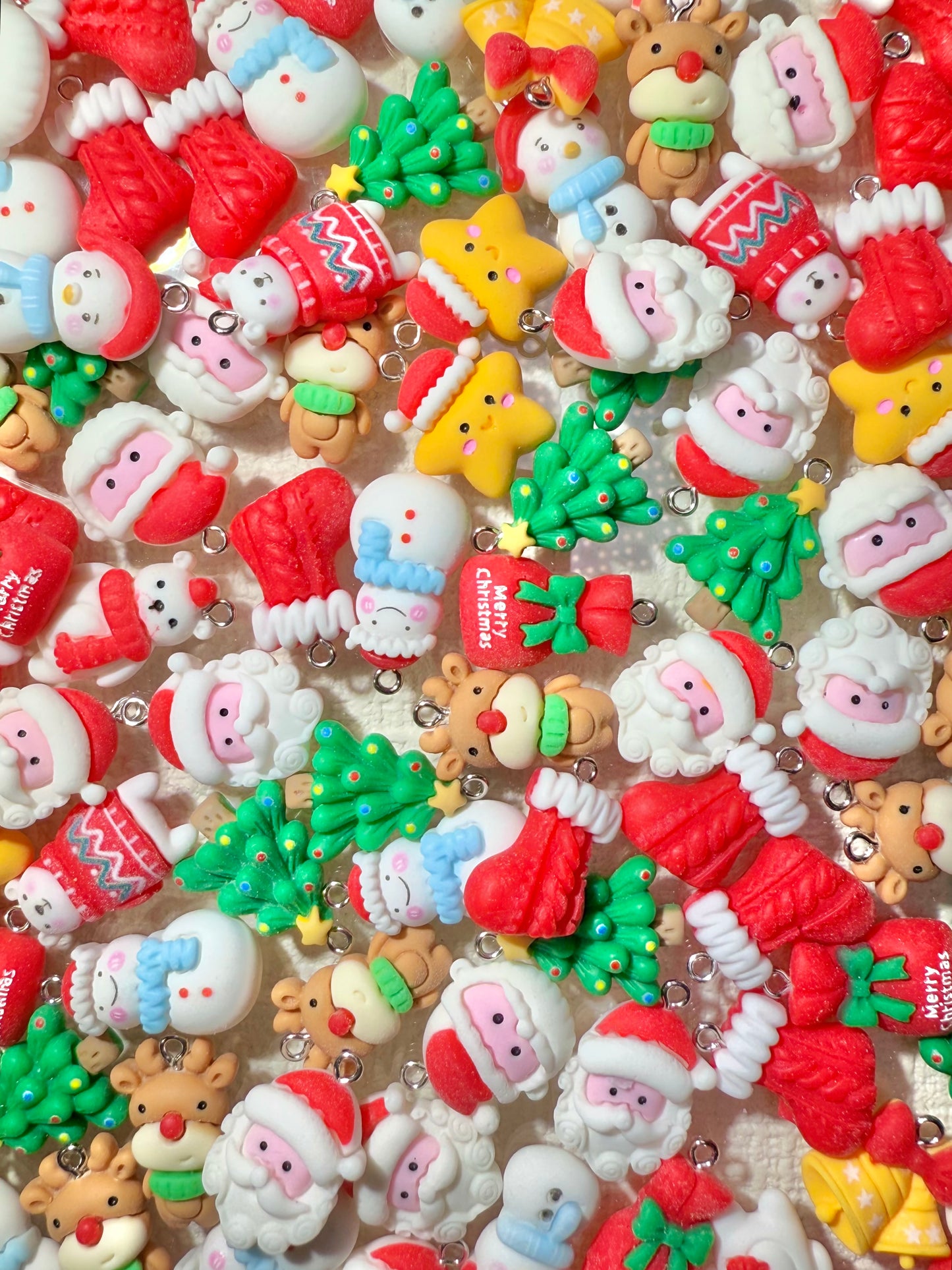 【Christmas Party】Christmas resin charms with eyehooks