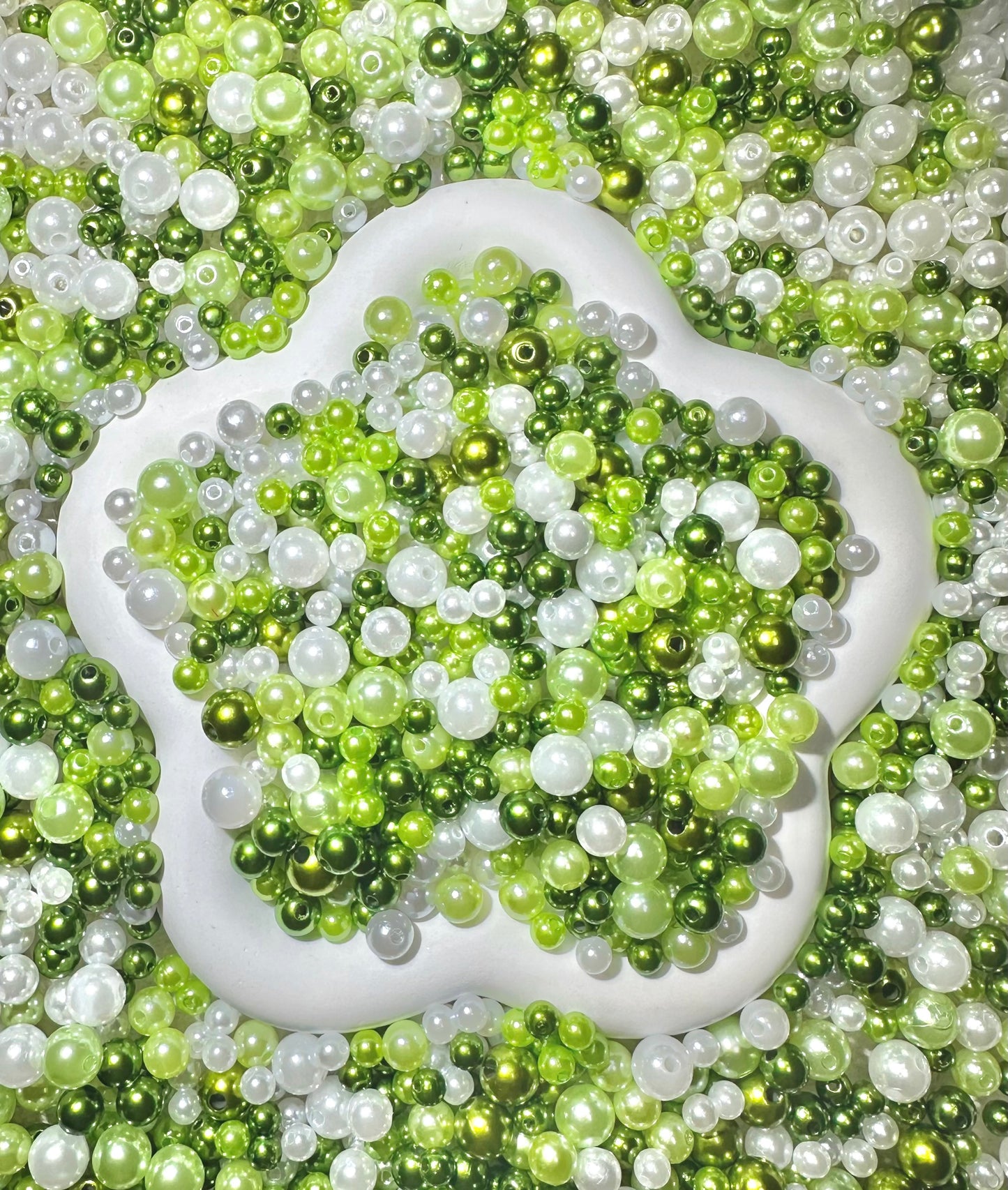 【Bubble Valley】B1G1 SALE, Drilled pearls, phonecases/keychain/jewelery acrylics