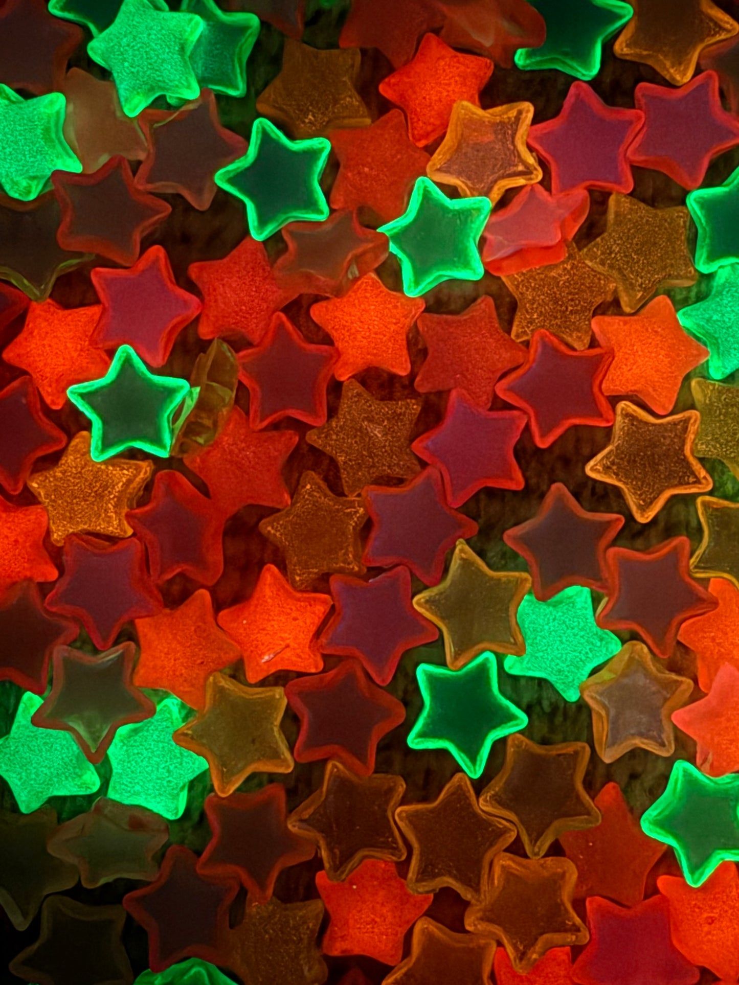 【Lumi Star】 Breloques en résine en forme d'étoile lumineuse et colorée