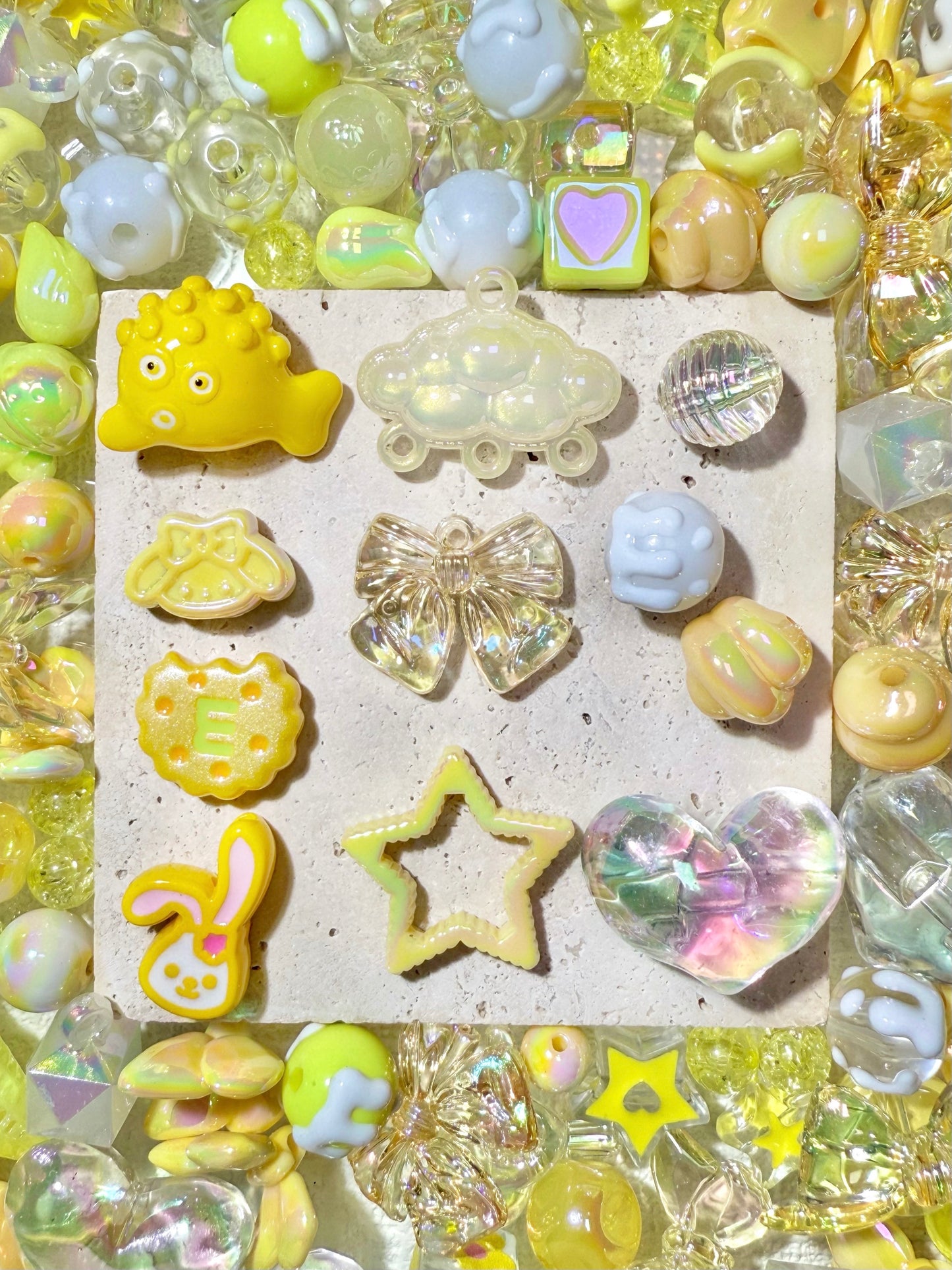 A001【Bubble Gum】colorful acrylics beads mix, 16mm (making wreath, keychain, pens etc)