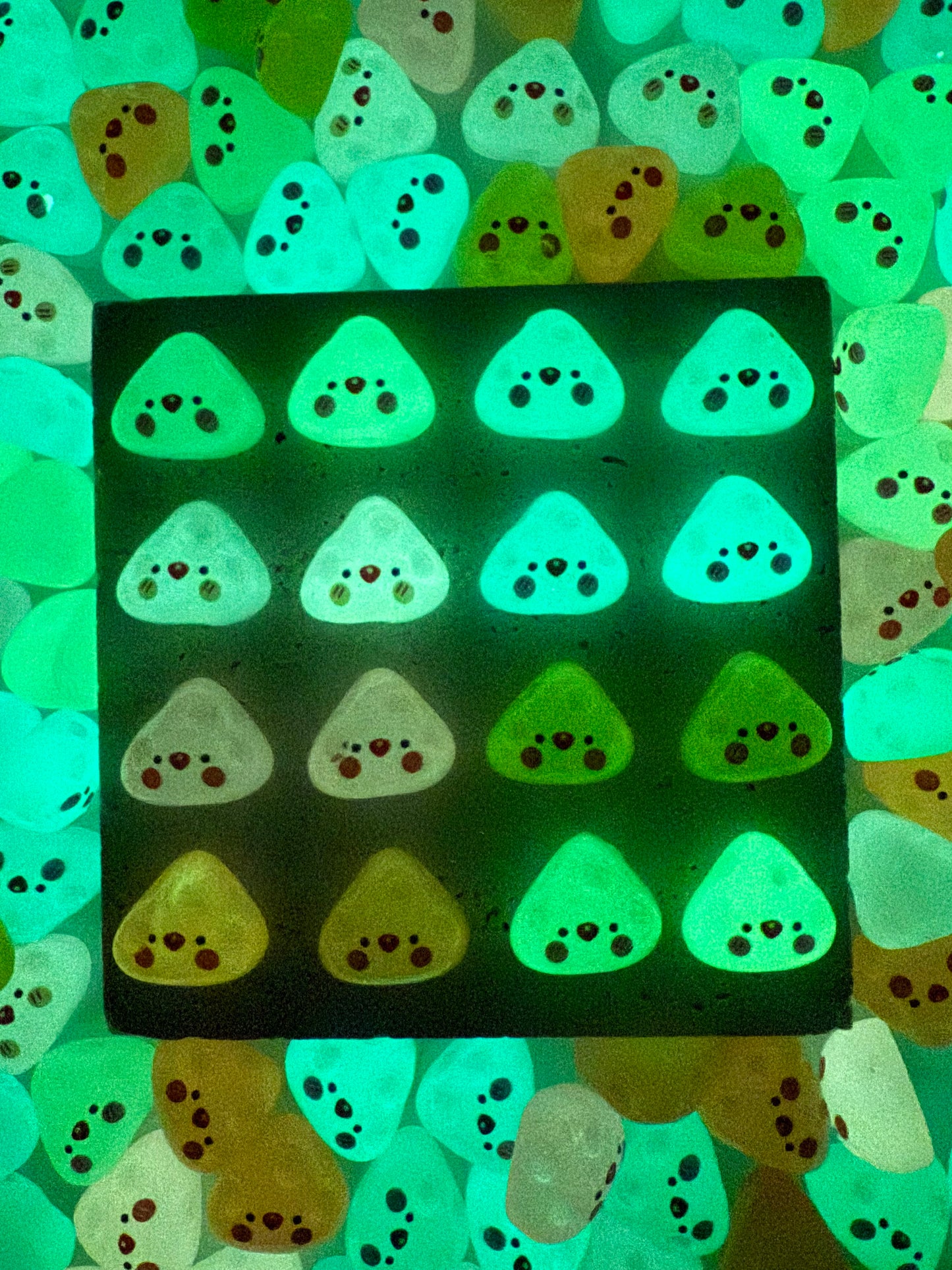 【Lumi Star】 Breloques en résine en forme d'étoile lumineuse et colorée