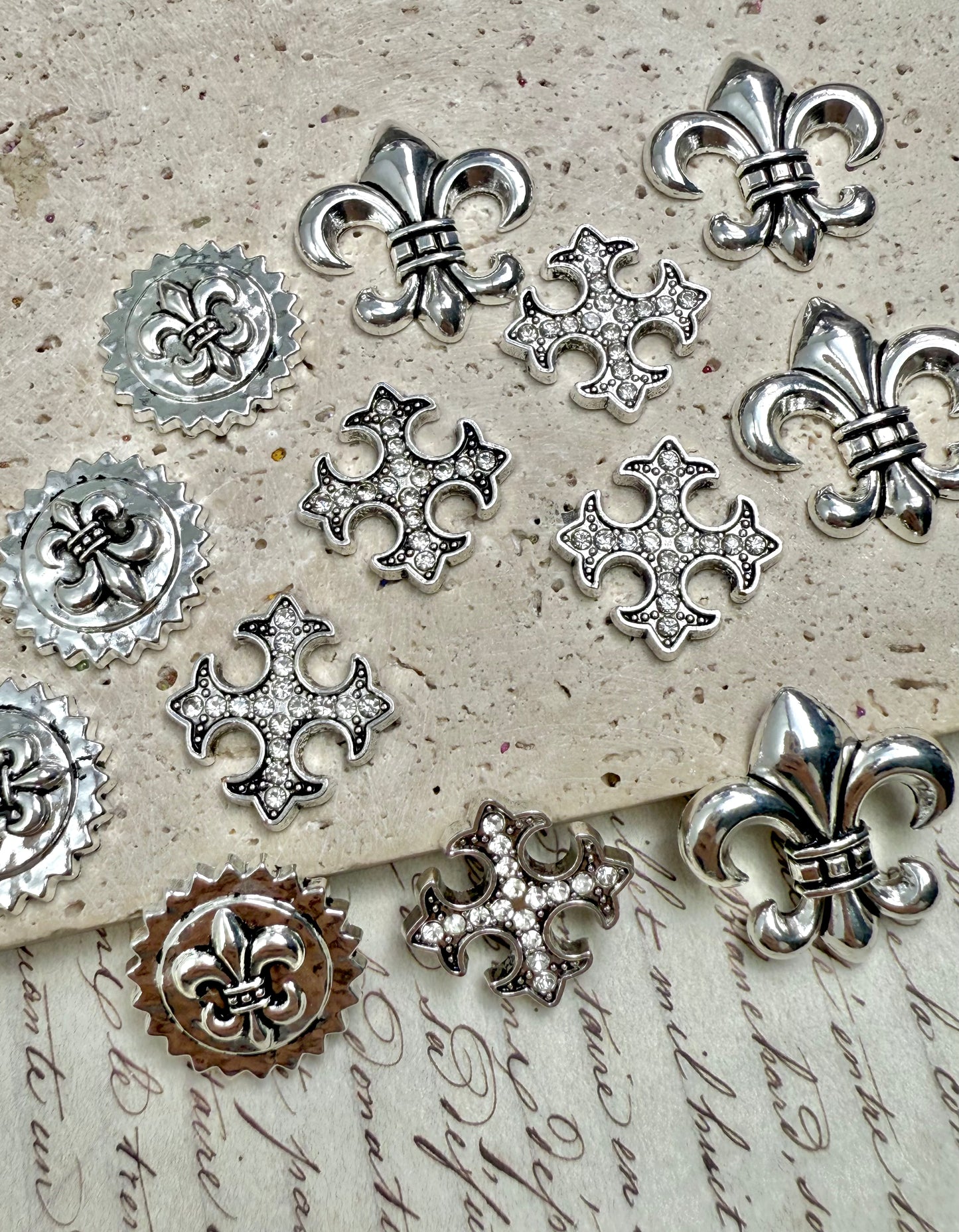 A001.NEW【Metal Treasure Bag-Charm】Exquisite Metal Charms