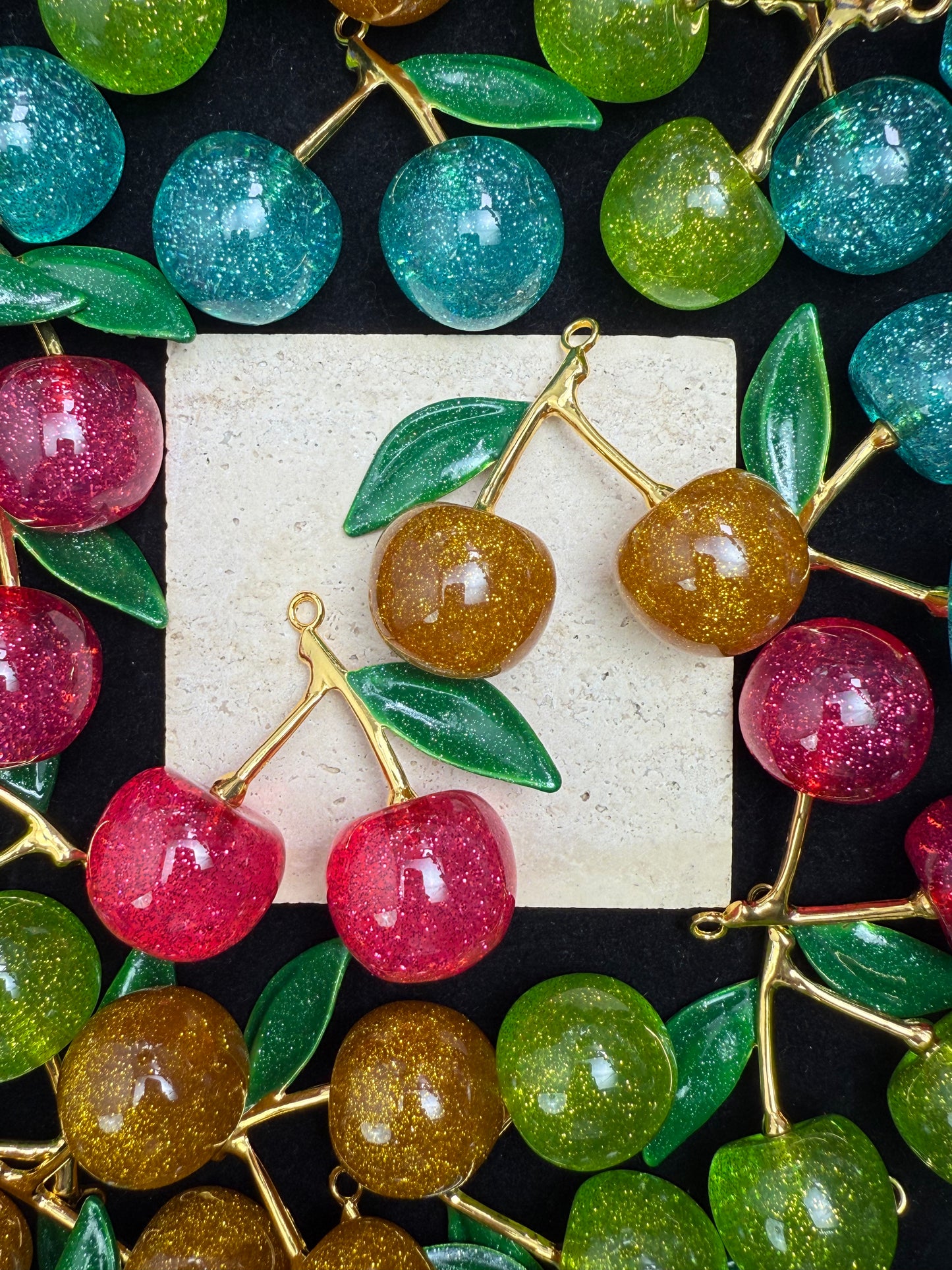 【Glittery Cherry】Fancy Glittery cherry charms