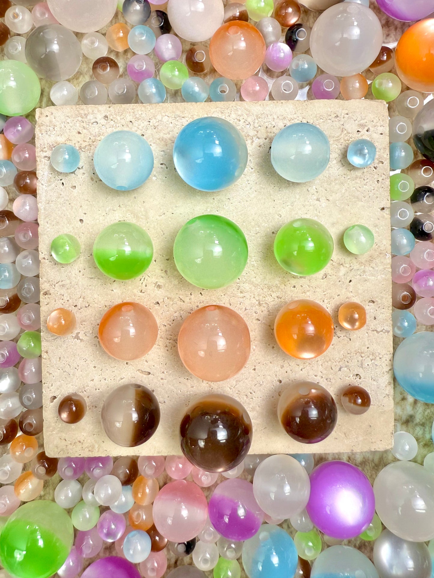 【Dazzling Galaxy】shimmering diamond sparkle acrylic beads mix, 16mm (making wreath, keychain, pens etc)