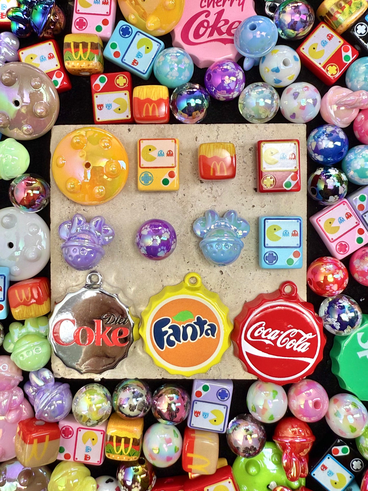 【Dazzling Galaxy】Mélange de perles acryliques scintillantes en diamant, 16 mm (fabrication de couronnes, porte-clés, stylos, etc.)