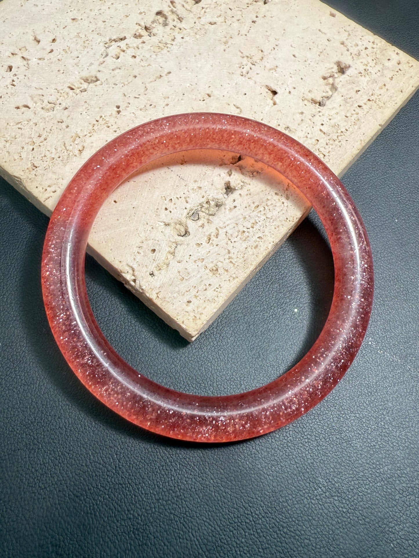 【Luxury Bangle】fancy luxury strawberry quartz bangles