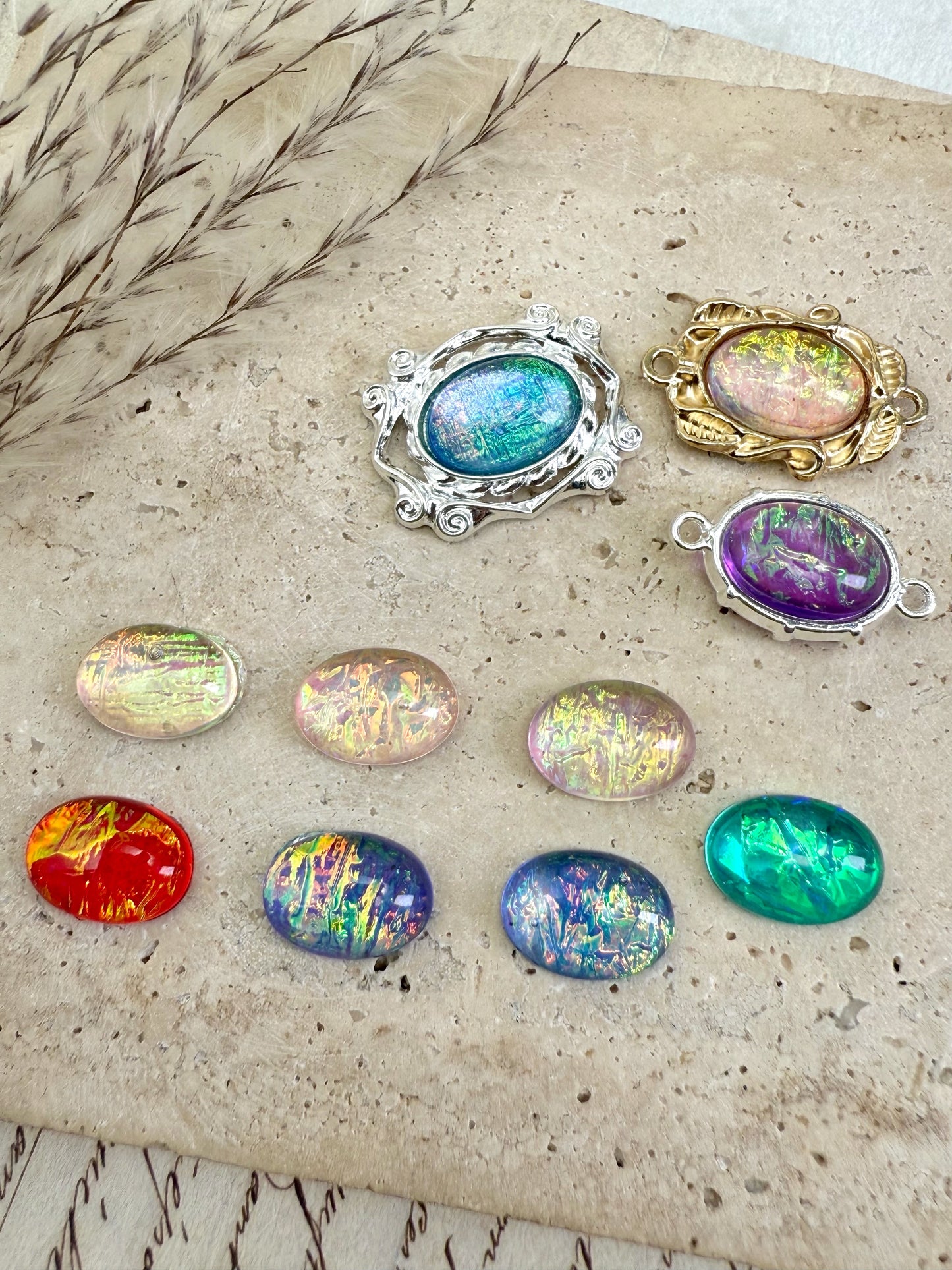 A001.NEW【Flash Box】flashy oval resin charm 10*14mm flat back