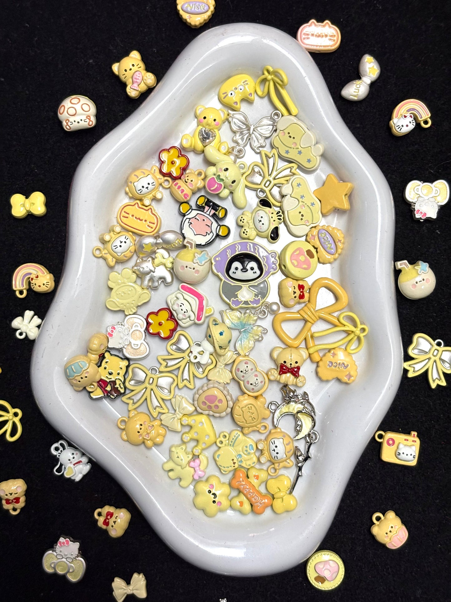 A001.NEW【Happy 2-way】Guarantee B1G1 take a blind guess and see how many charm beads you win
