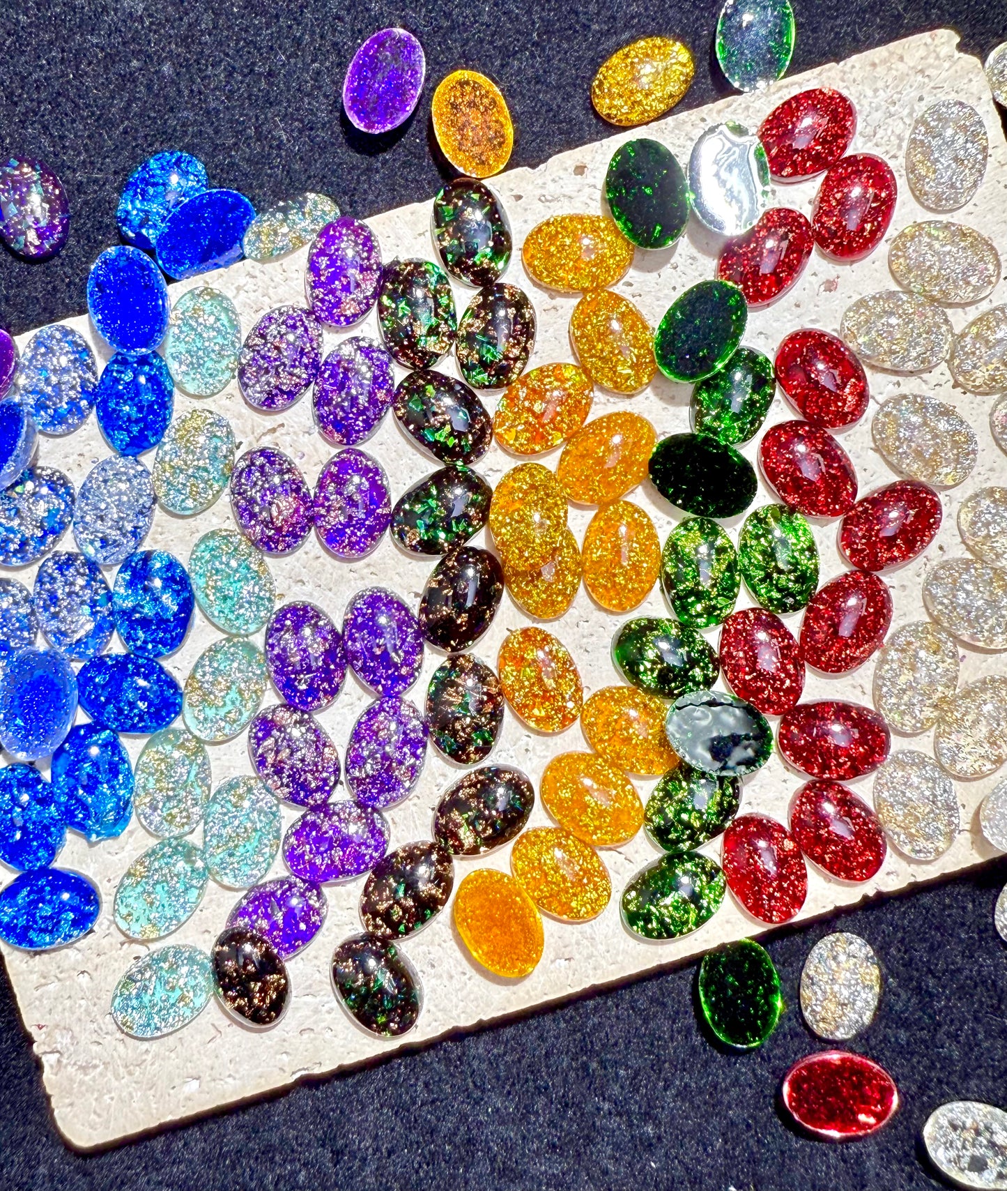 A001.NEW【Flash Box】flashy oval resin charm 10*14mm flat back