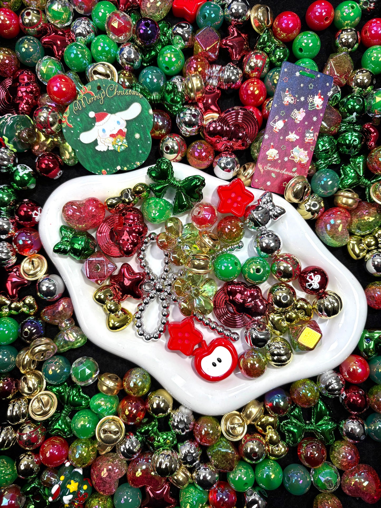 【Christmas Time】20% off acrylics beads